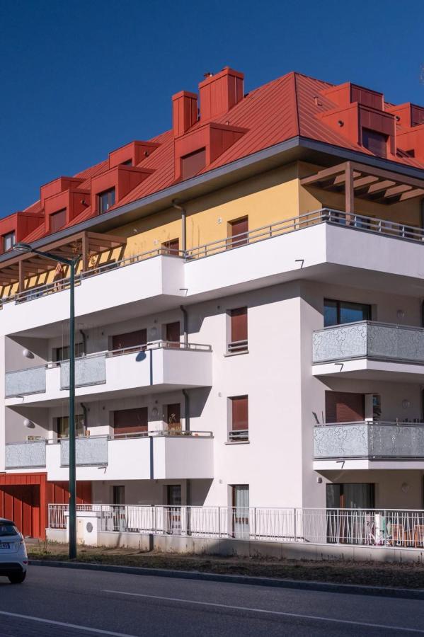 Villa Aniciaca - Recent Apartment With Private And Secure Parking Annecy Exterior foto